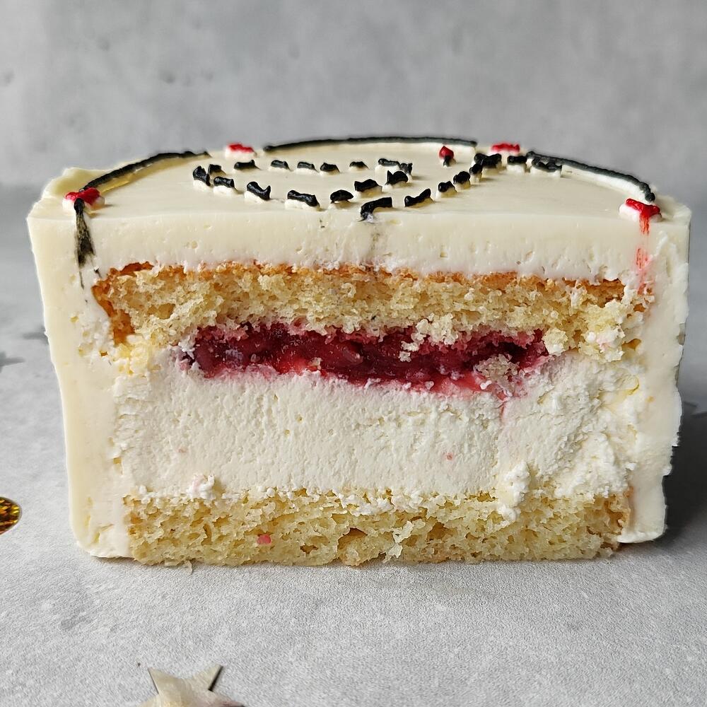 Бенто-торт "LOVE" подарок для девушки, любимой