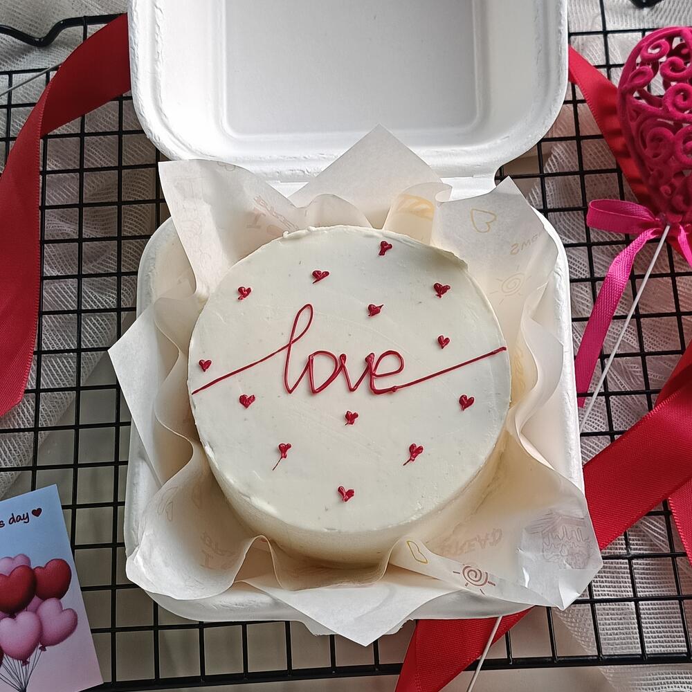 Бенто-торт Love в подарок любимой, любимому