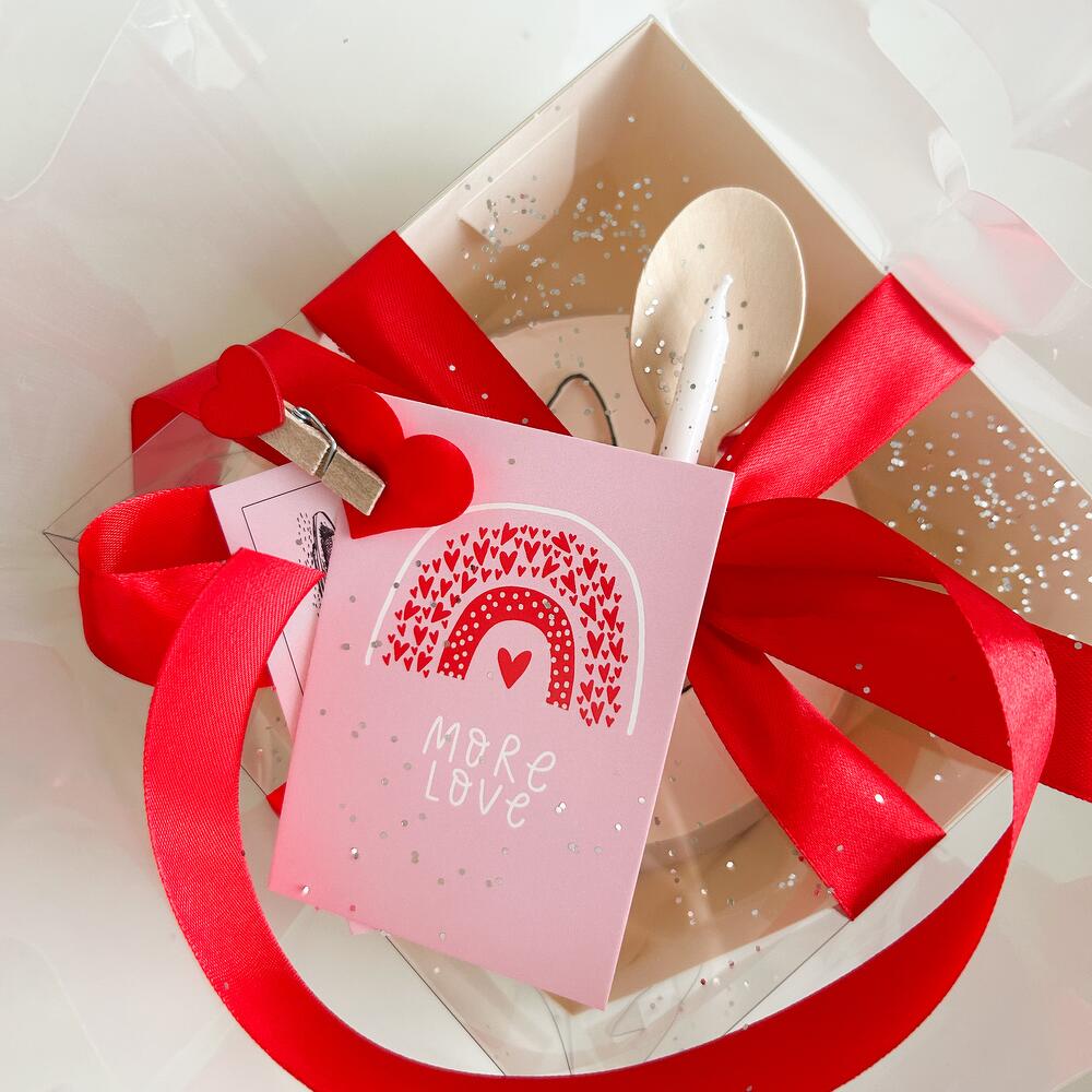 Бенто торт «лучший твой подарочек это Я!» с бантиком