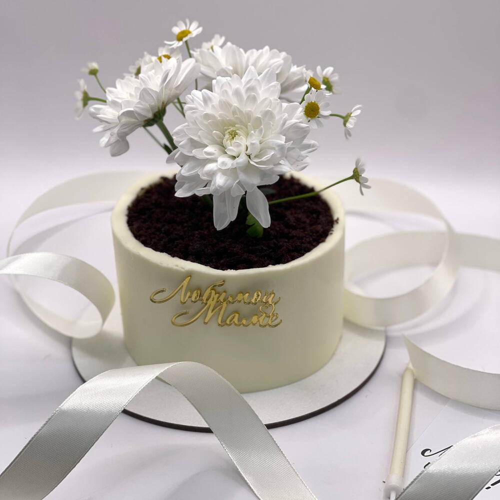 Бенто торт "Любимой Маме" с живыми цветами XL 700гр