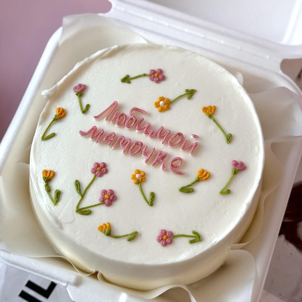 Бенто торт Любимой мамочке с цветочками