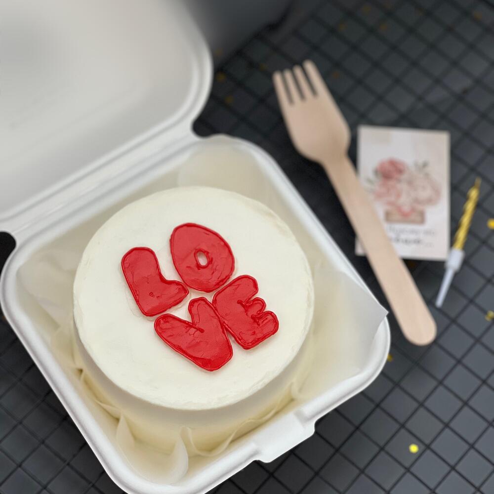 Бенто торт «люблю» любимому, любимой, на 14 февраля/ко дню всех влюбленных