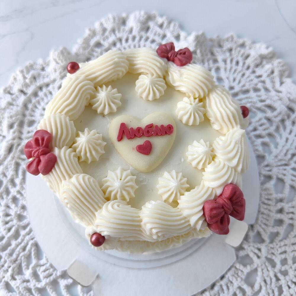 Бенто-торт Люблю "рюши и красные бантики" девушке/жене/маме