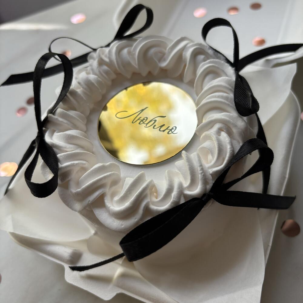 Бенто торт люблю в стиле ламбет с бантиками