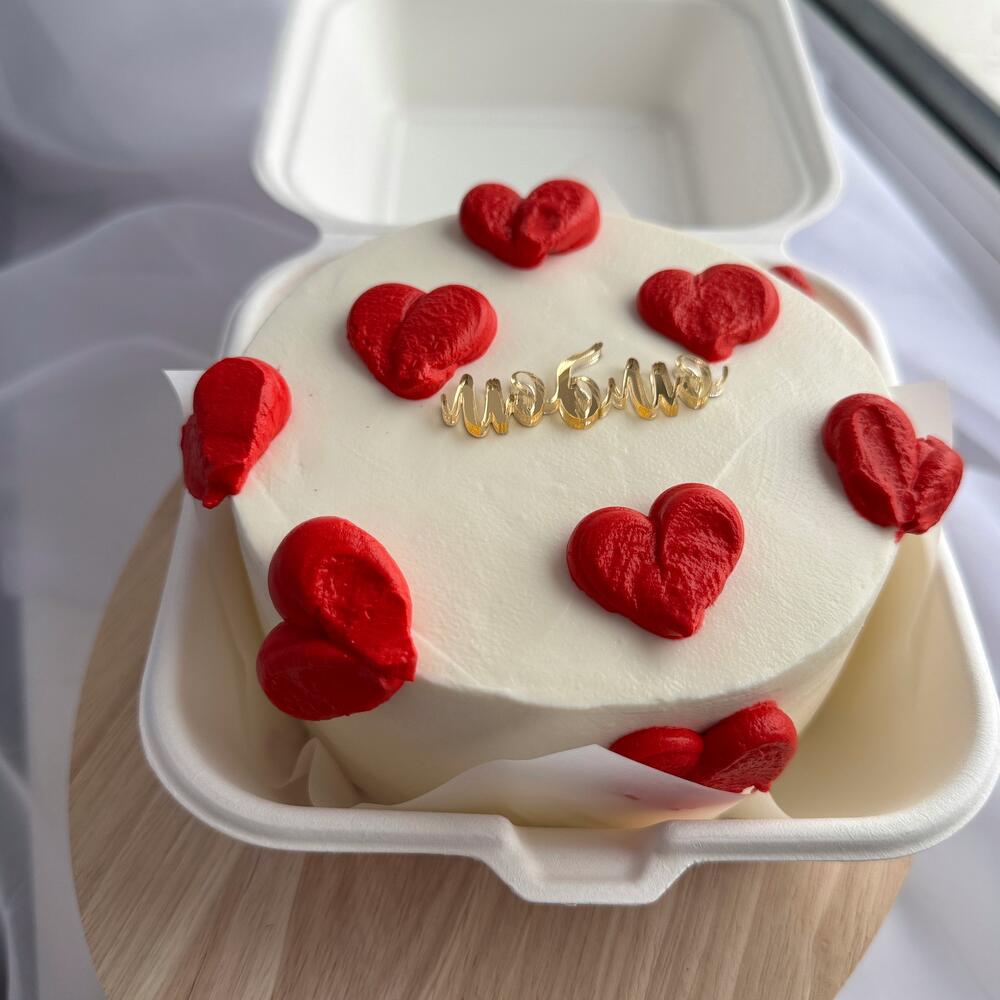 Бенто торт М люблю