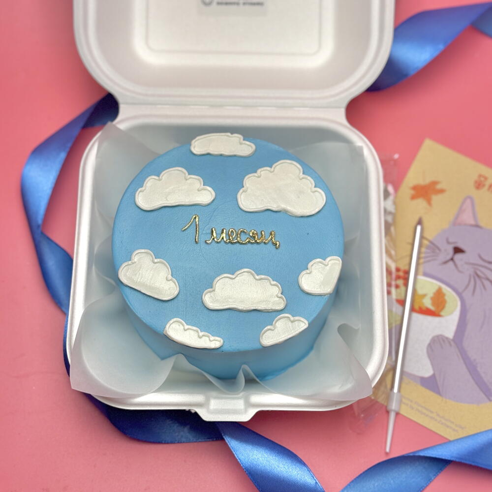 Бенто торт малышу на 1 месяц с облаками