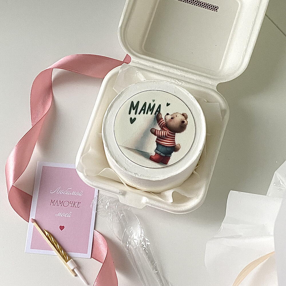 Бенто торт маме с мишкой и надписью мама