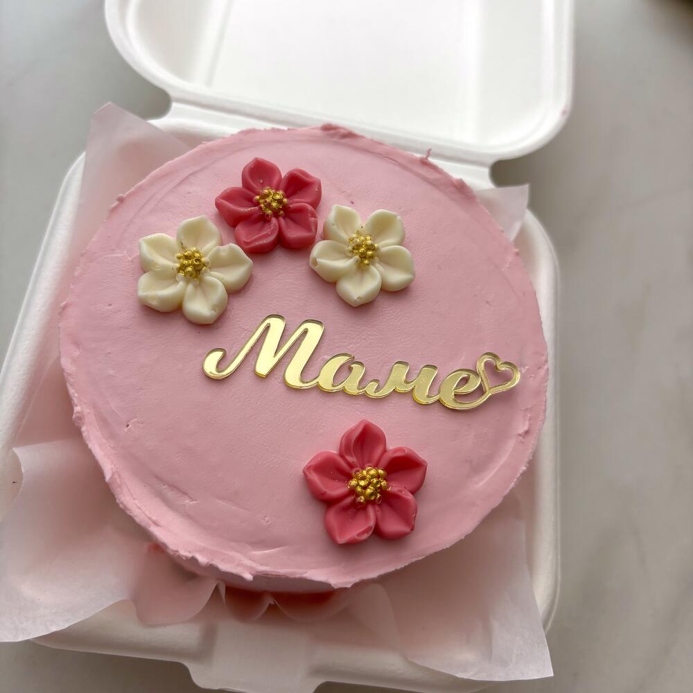 Бенто торт маме с цветочками на день матери