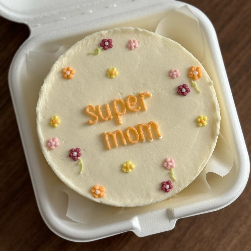 Бенто торт маме «super mom»