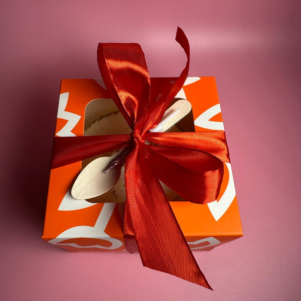 Бенто торт маме в подарок с пуговкой