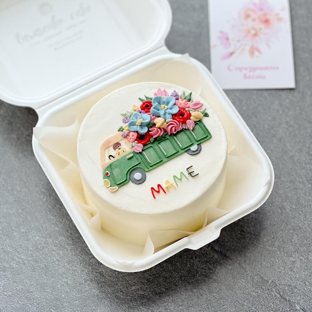 Бенто-торт «Машина с цветами»