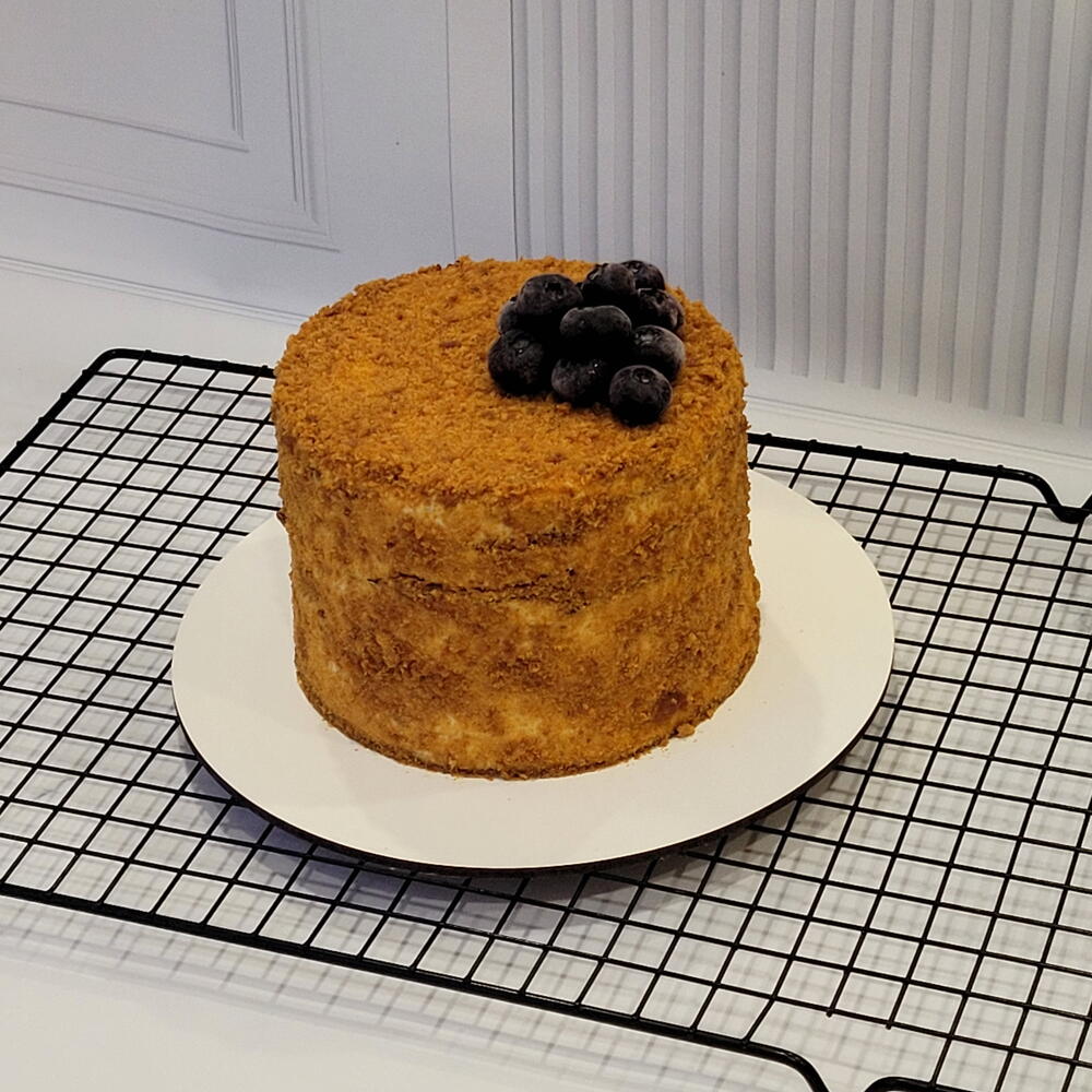 Бенто торт медовик