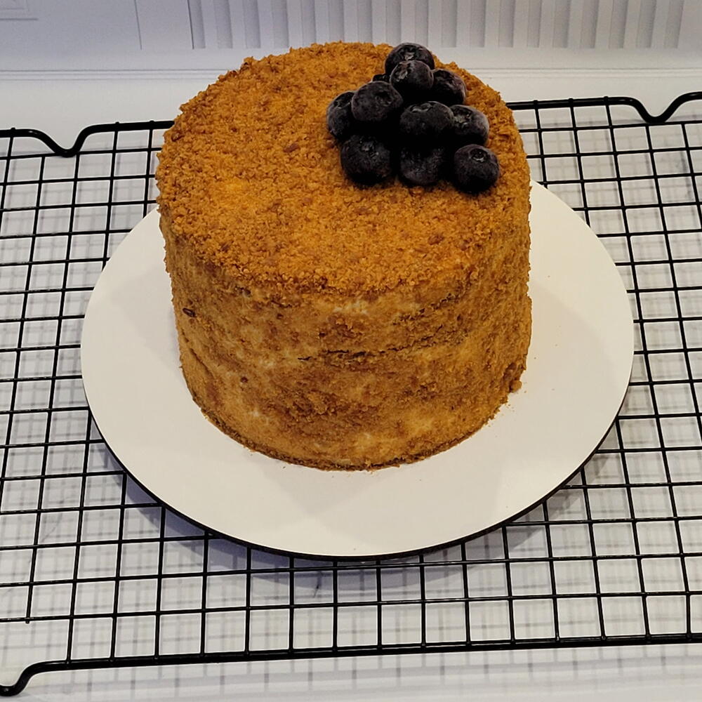 Бенто торт медовик