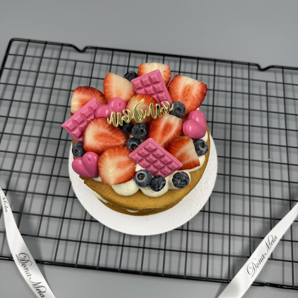 Бенто торт медовик «люблю»