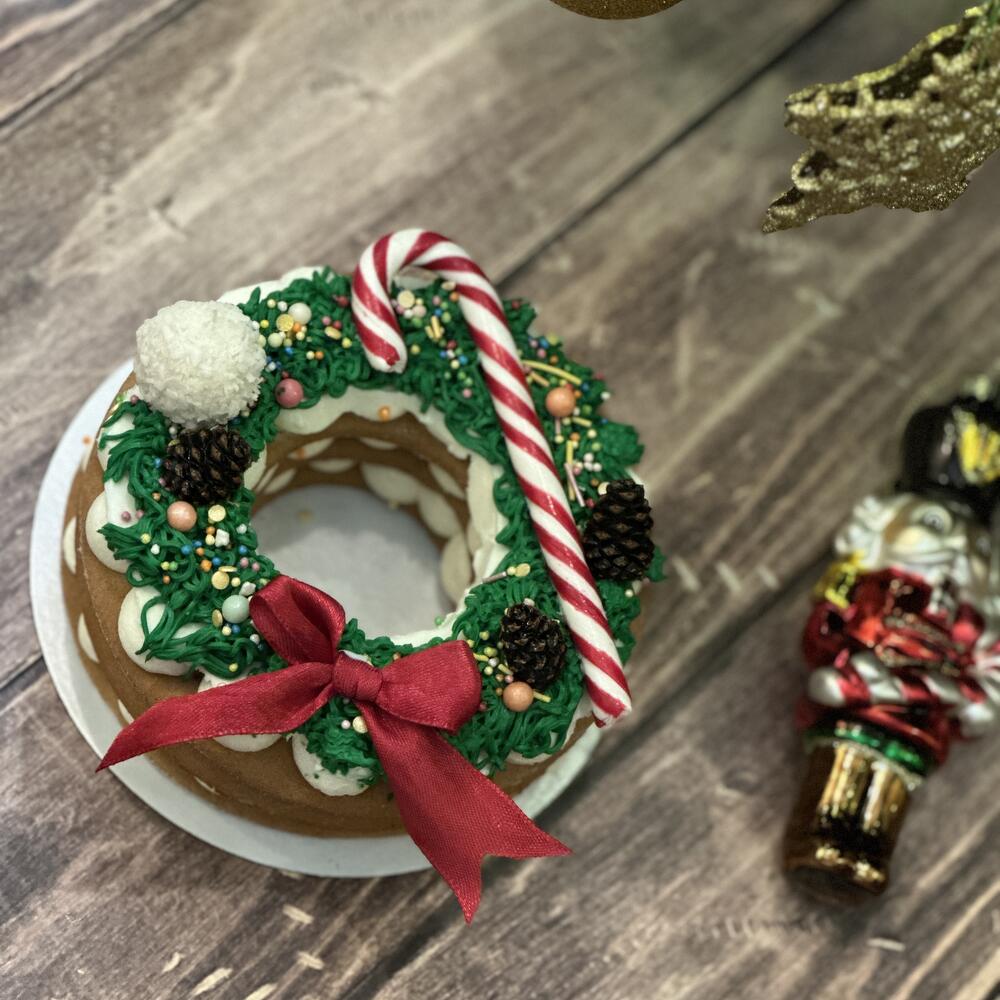 Бенто торт медовик открытый