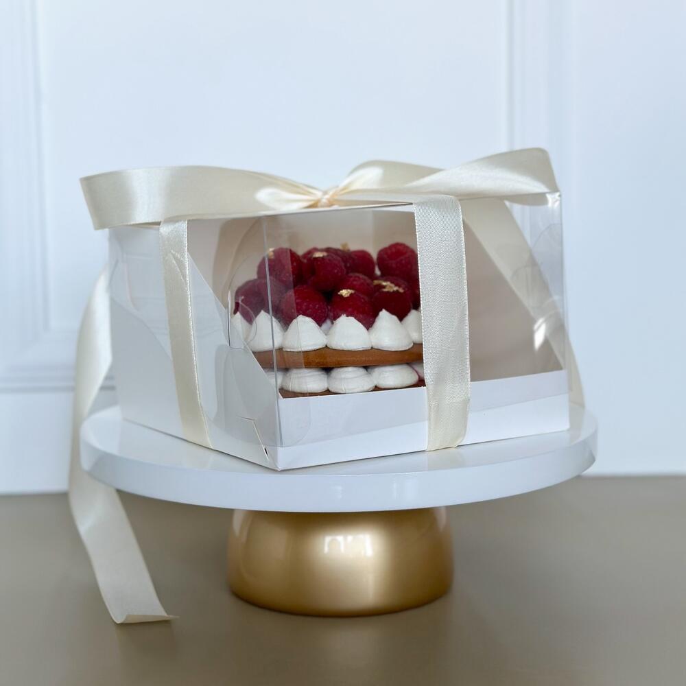 Бенто торт медовик с малиной в подарок на 14 февраля