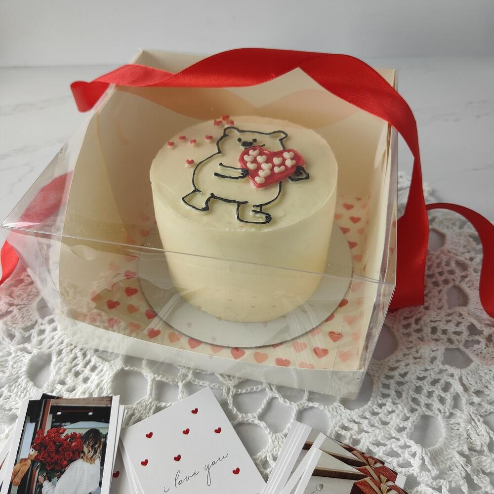 Бенто торт "Медведь с сердечком" на 14 февраля