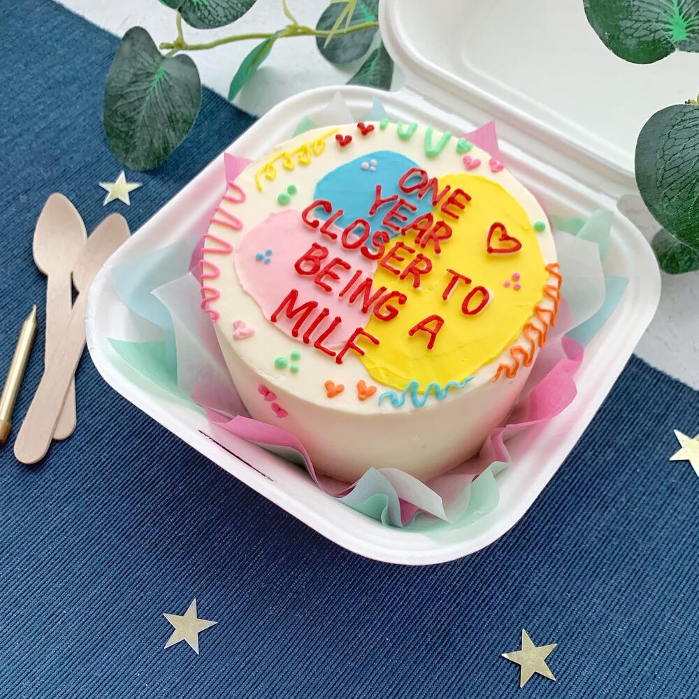 Бенто торт Милфа для подруги, коллеги, сестры на день рождения