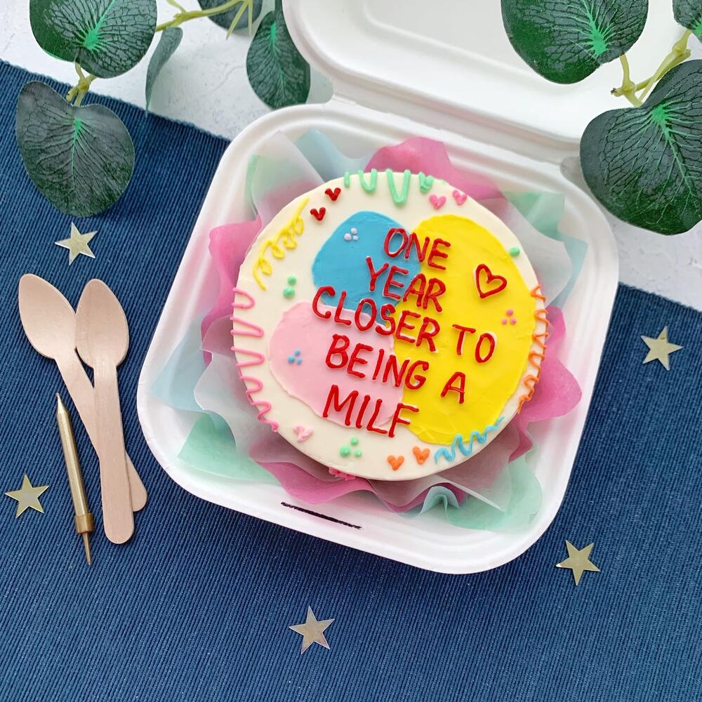 Бенто торт Милфа для подруги, коллеги, сестры на день рождения