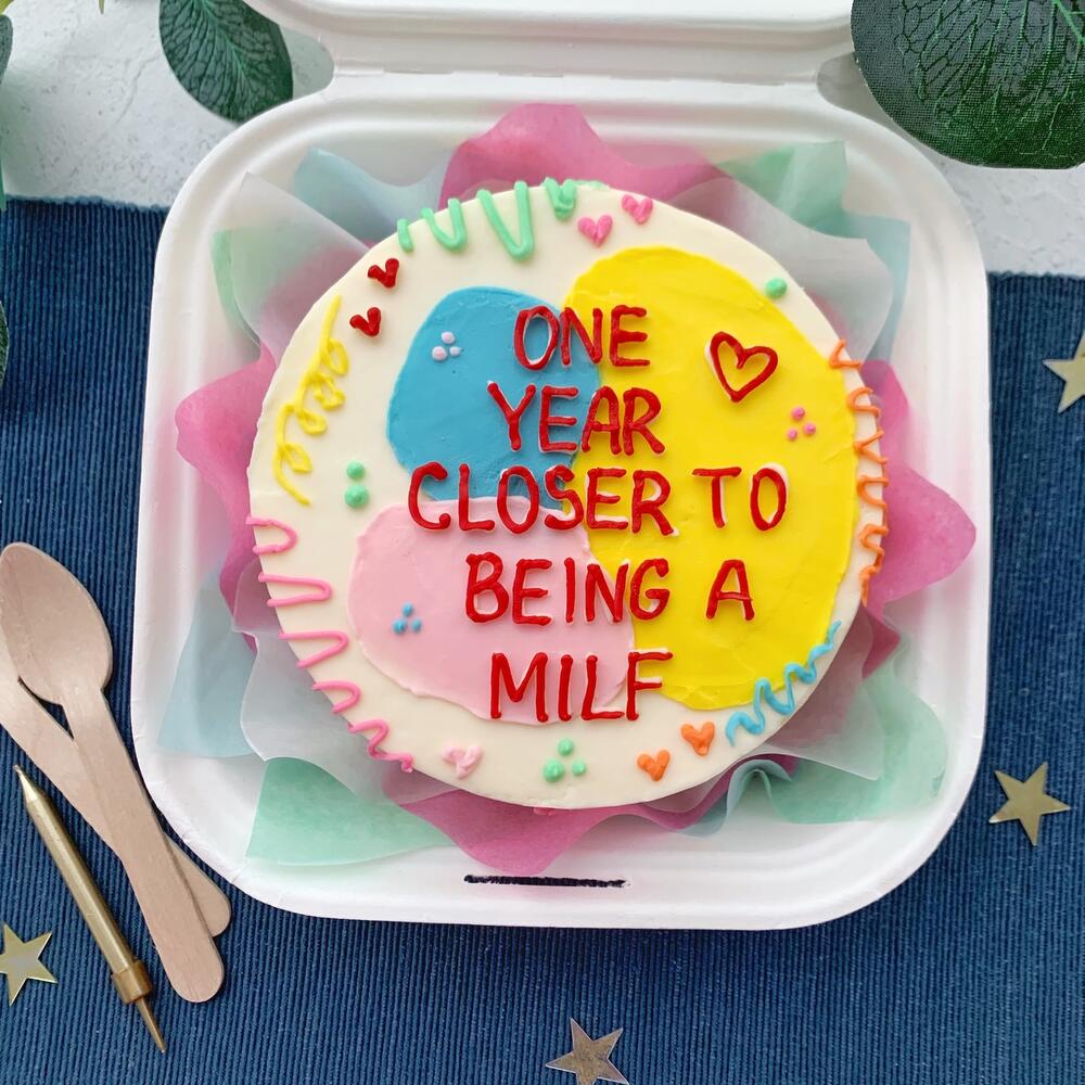 Бенто торт Милфа для подруги, коллеги, сестры на день рождения