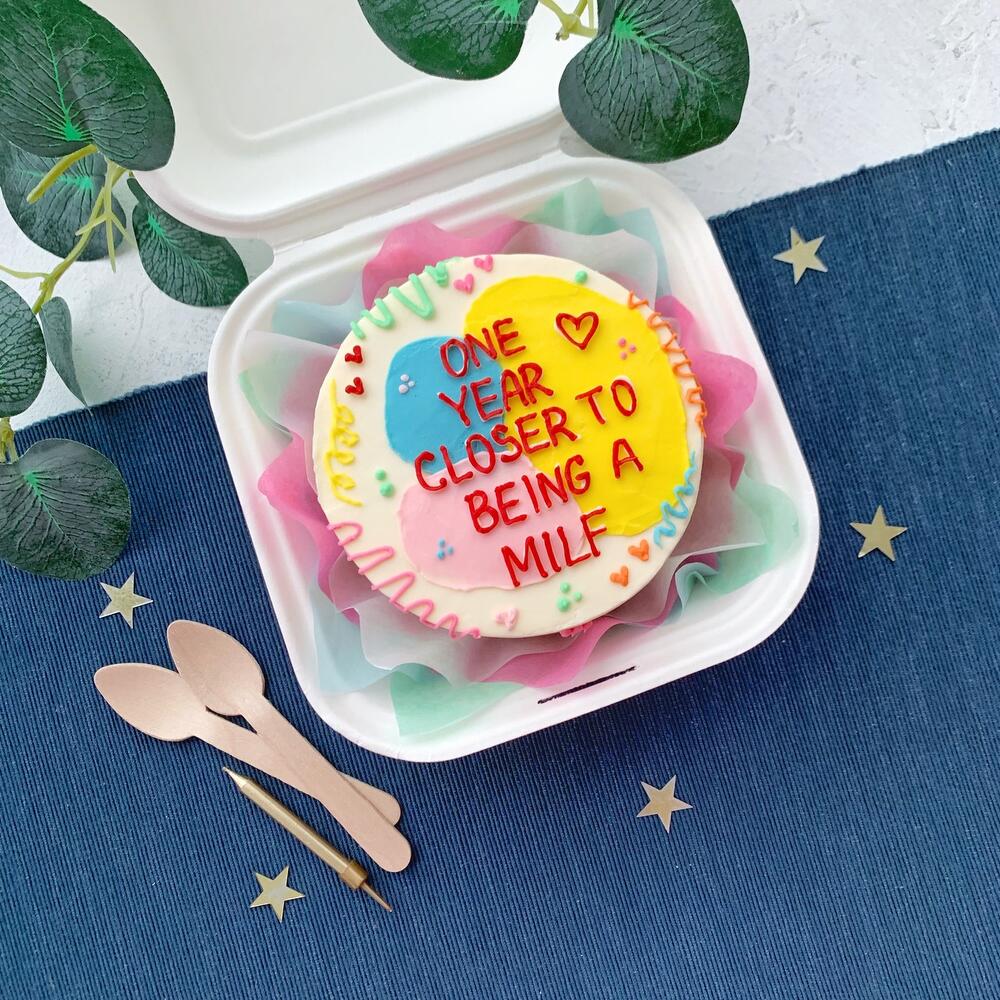 Бенто торт Милфа для подруги, коллеги, сестры на день рождения