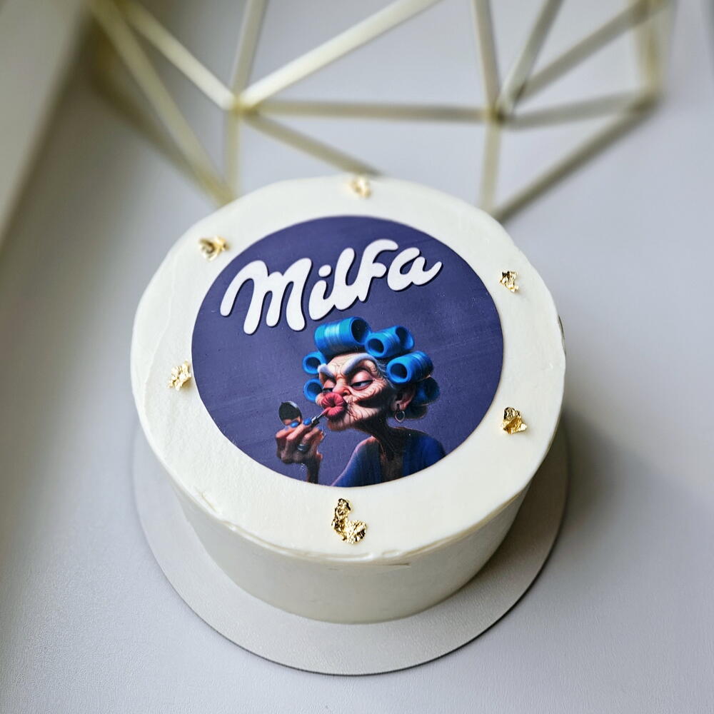 Бенто торт Милфа, торт милфе, торт подруге