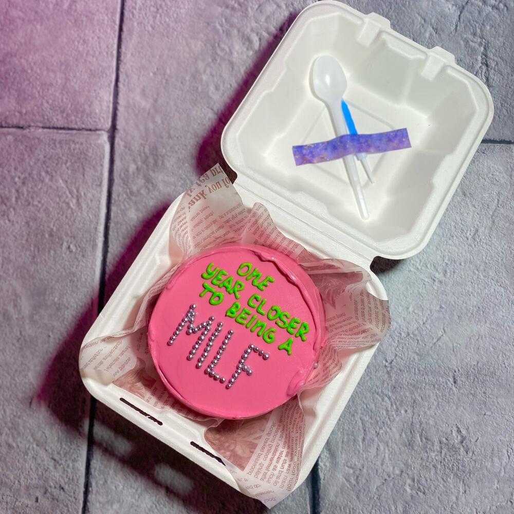 Бенто торт «Милфе» для подруги😅