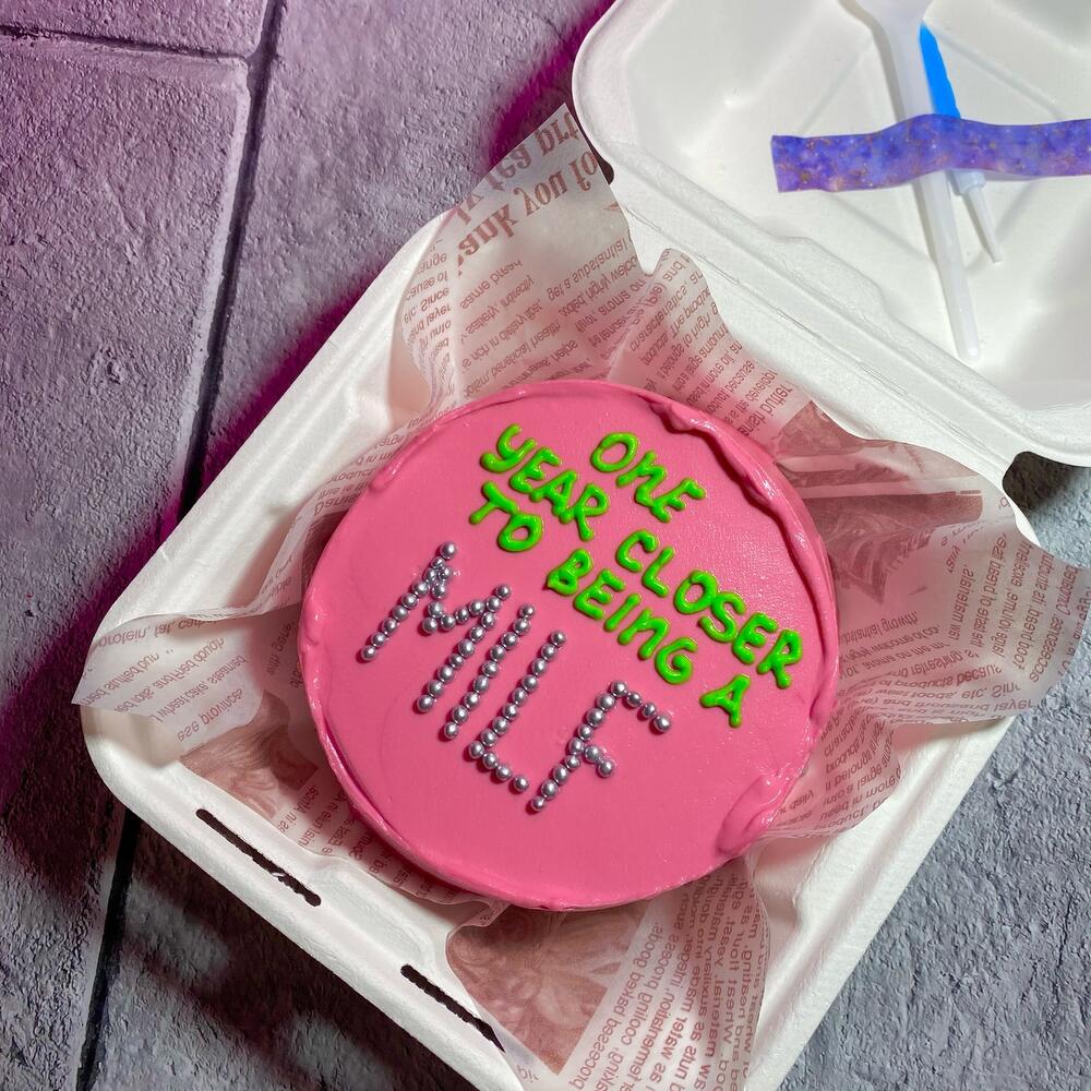 Бенто торт «Милфе» для подруги😅