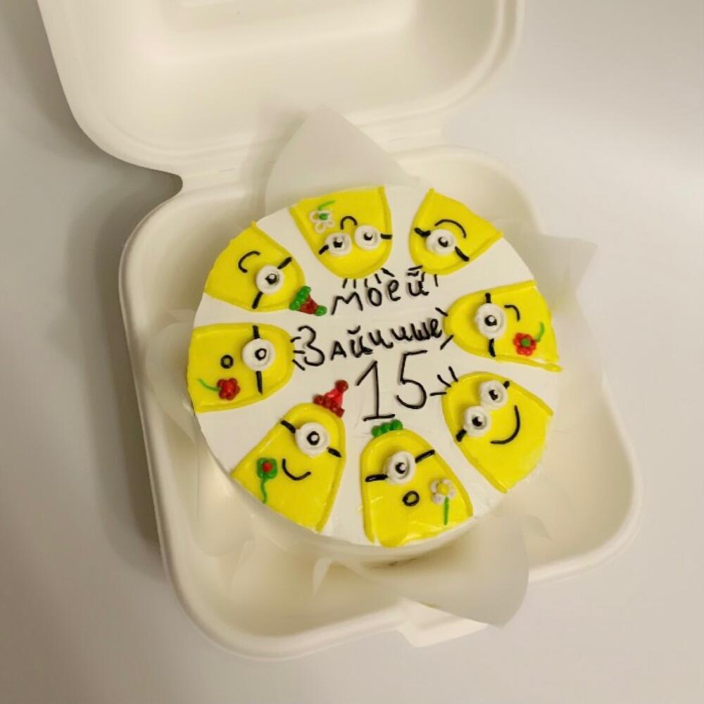 Бенто-торт Миньоны