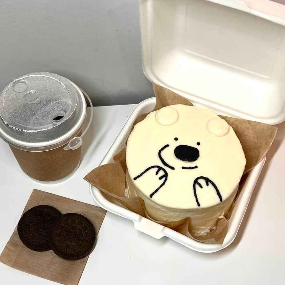 Бенто торт "Мишка на севере"