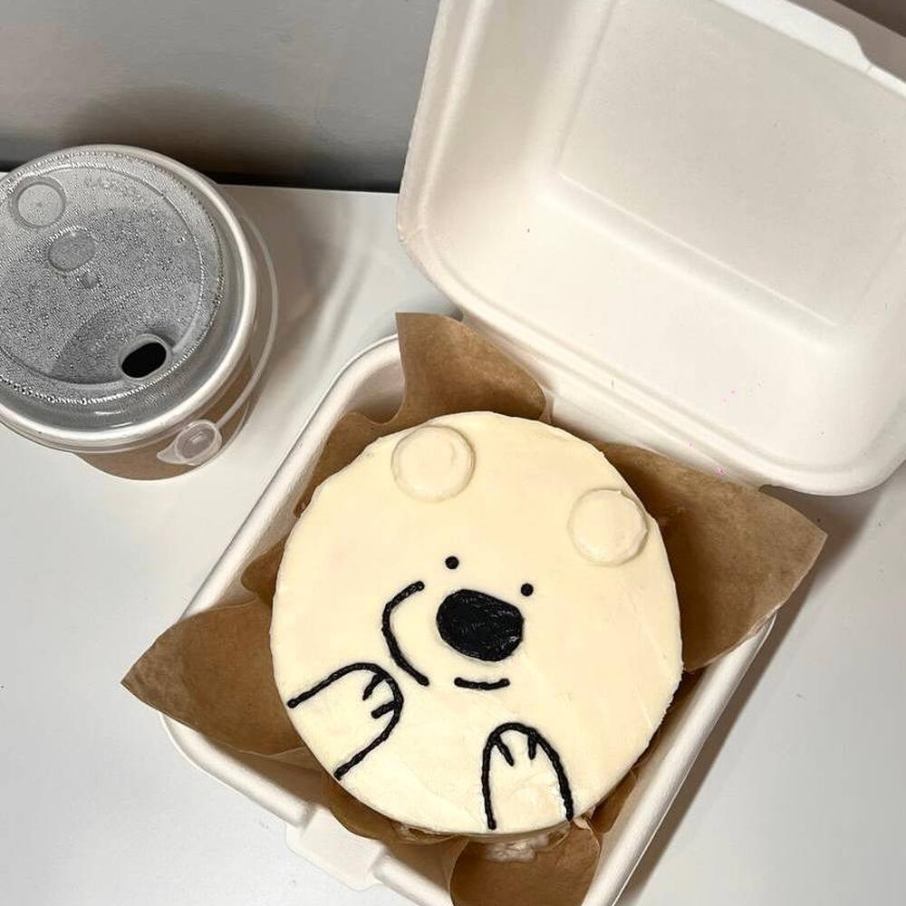 Бенто торт "Мишка на севере"