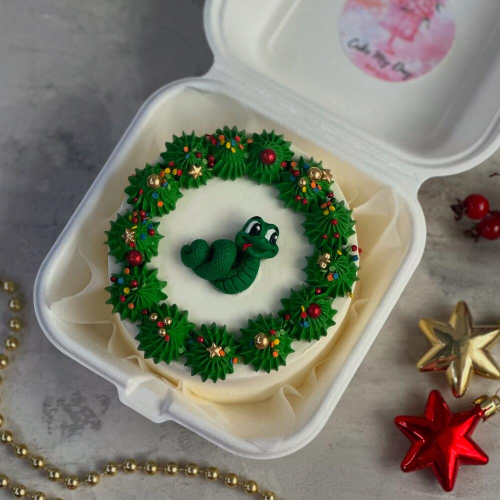 Бенто торт «Моей змейке»