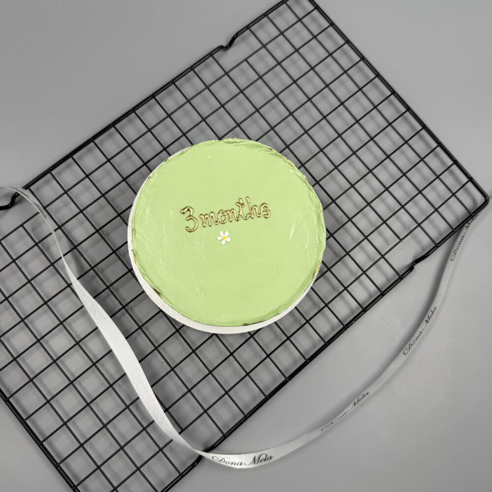 Бенто торт months ромашка минимализм