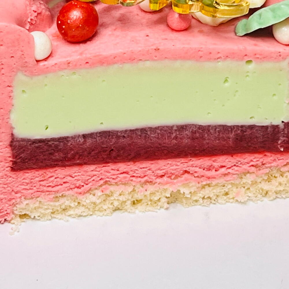 Бенто торт муссовый клубника/ лайм/ мята