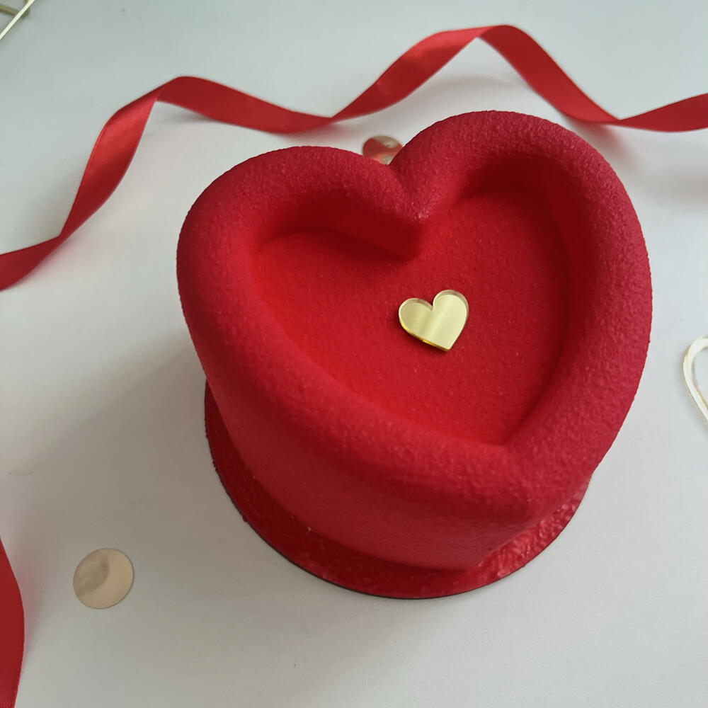 Бенто торт муссовый красное сердечко для мамы