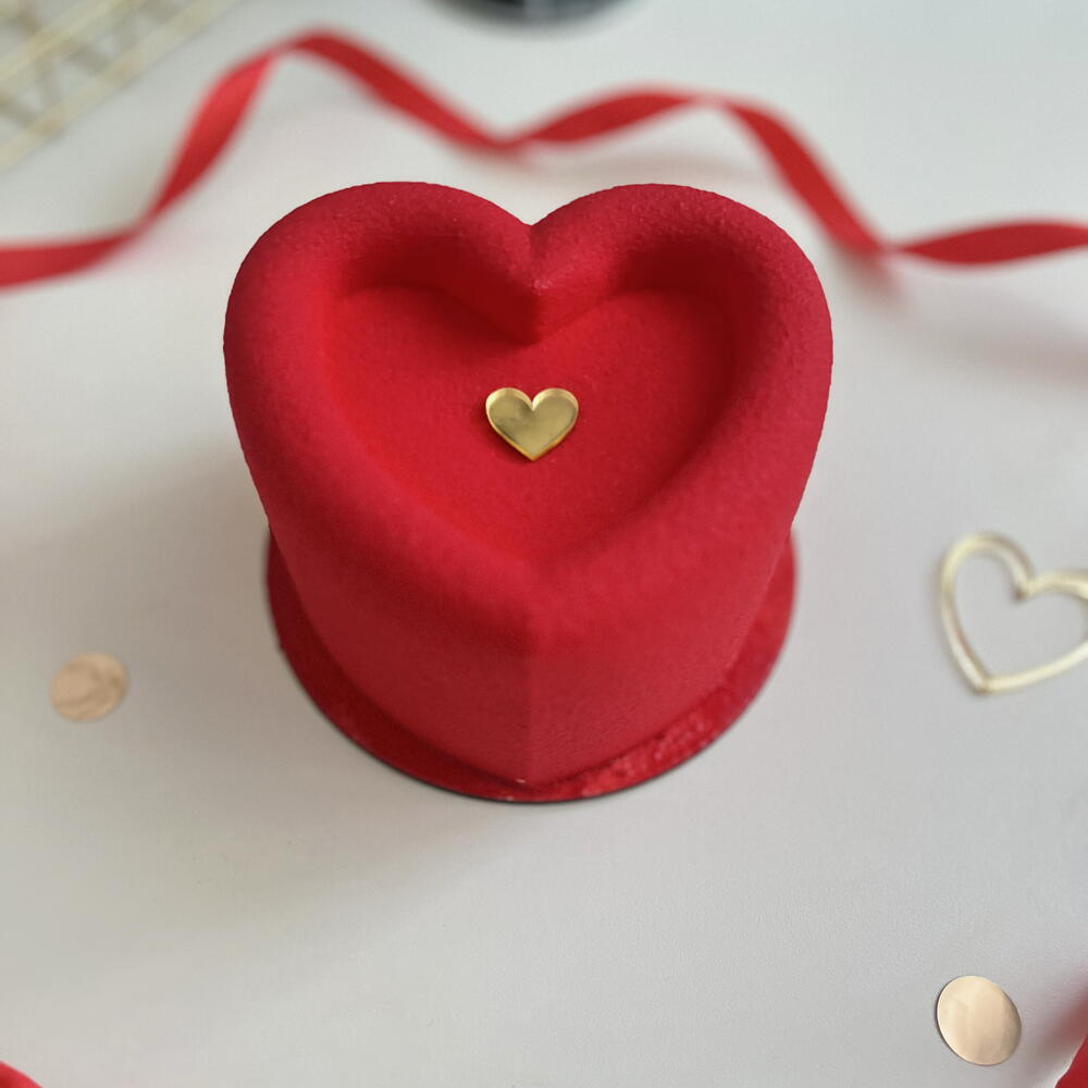 Бенто торт муссовый красное сердечко для мамы