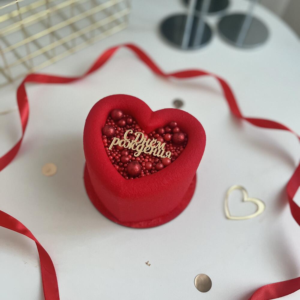 Бенто торт муссовый красное сердце с днем рождения