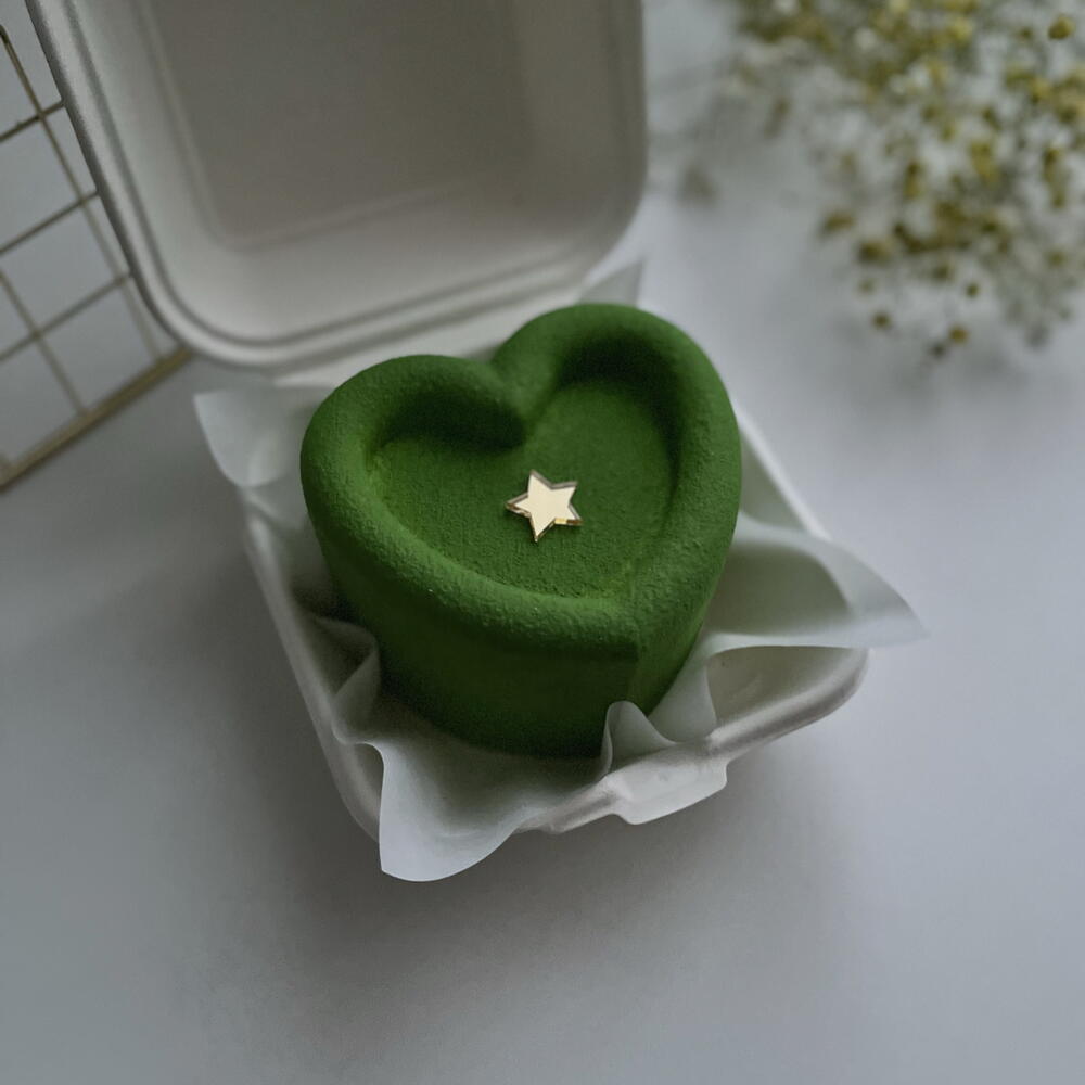 Бенто торт муссовый сердце со звездочкой на 23 февраля