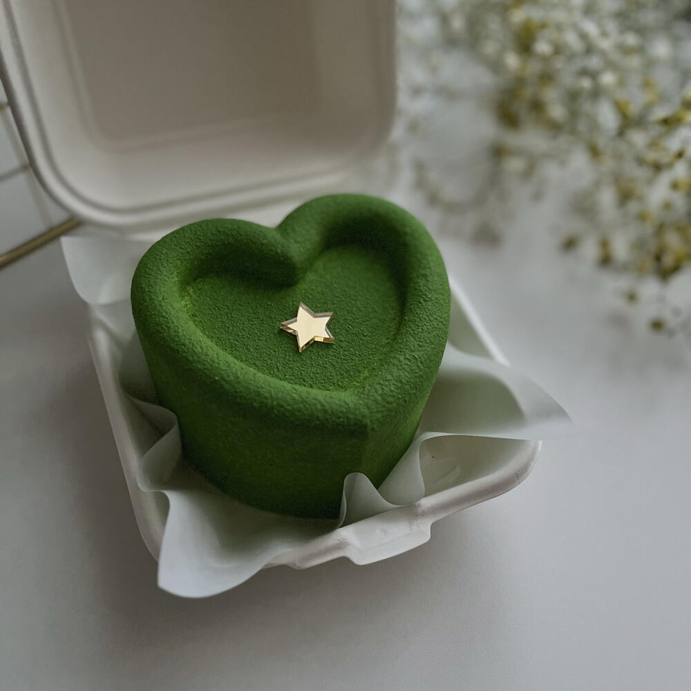 Бенто торт муссовый сердце со звездочкой на 23 февраля