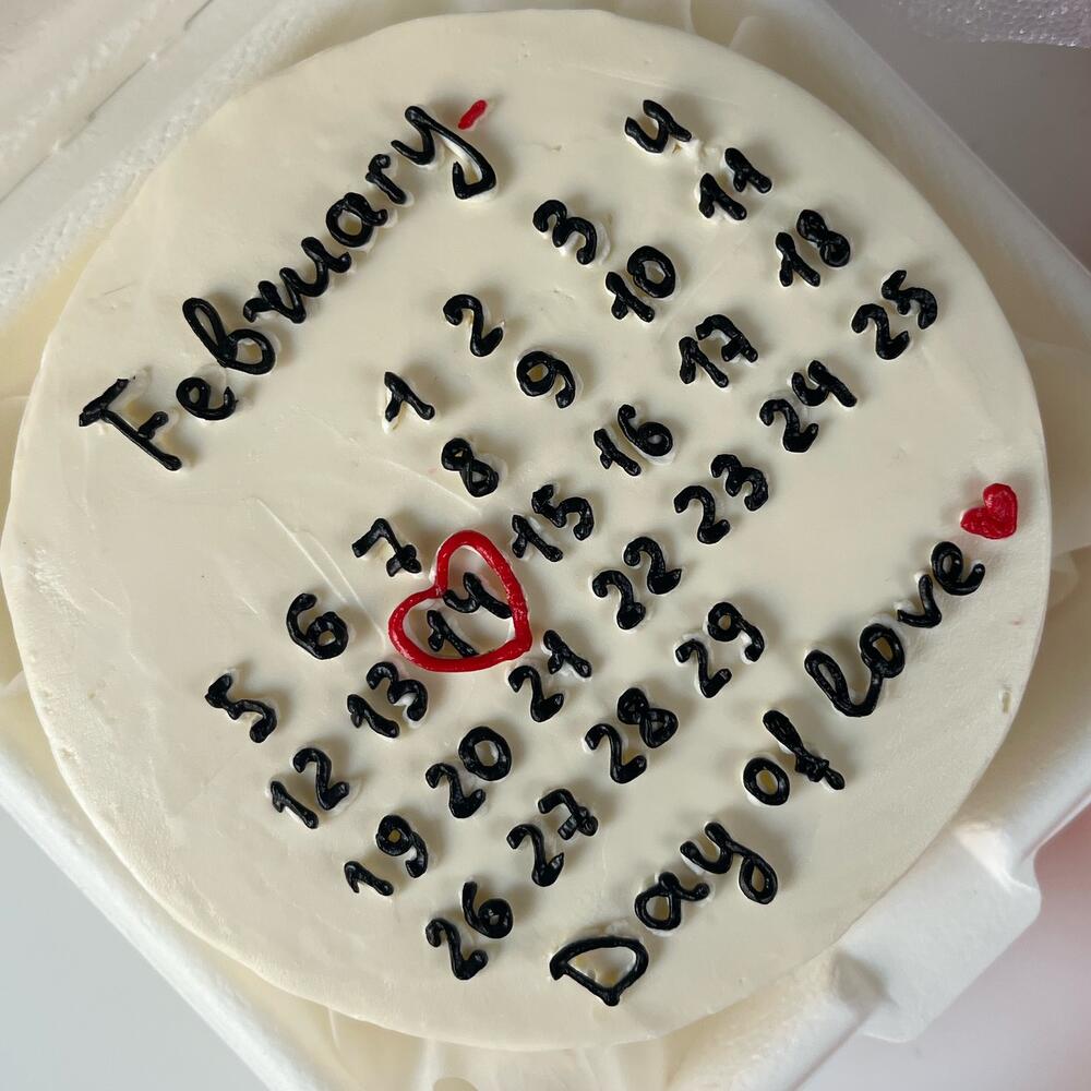Бенто-торт на 14 февраля для парня/девушки «календарь»