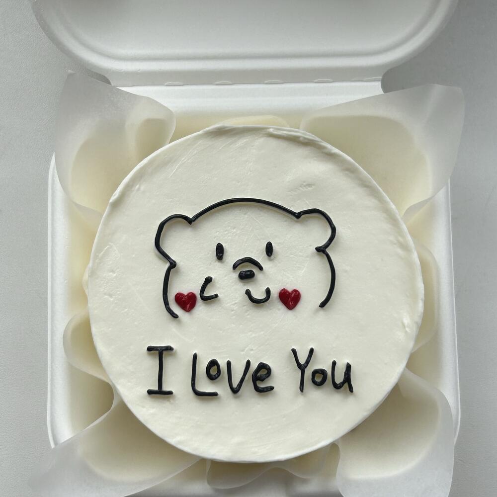 Бенто торт на 14 февраля с мишкой "I LOVE YOU"