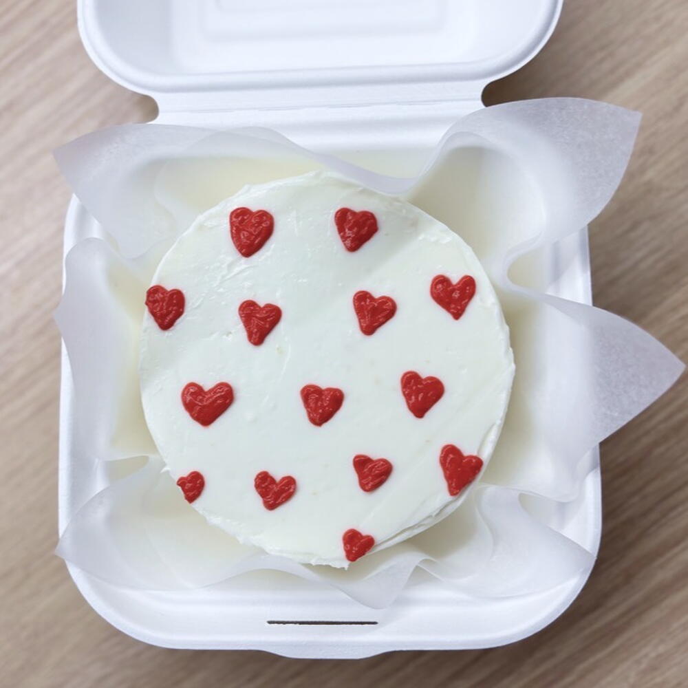 Бенто-торт на 14 февраля "Сердечки"