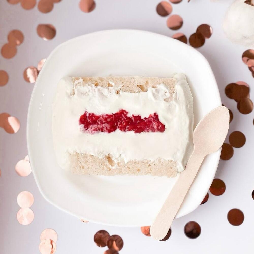 Бенто торт на 8 марта «Календарь»