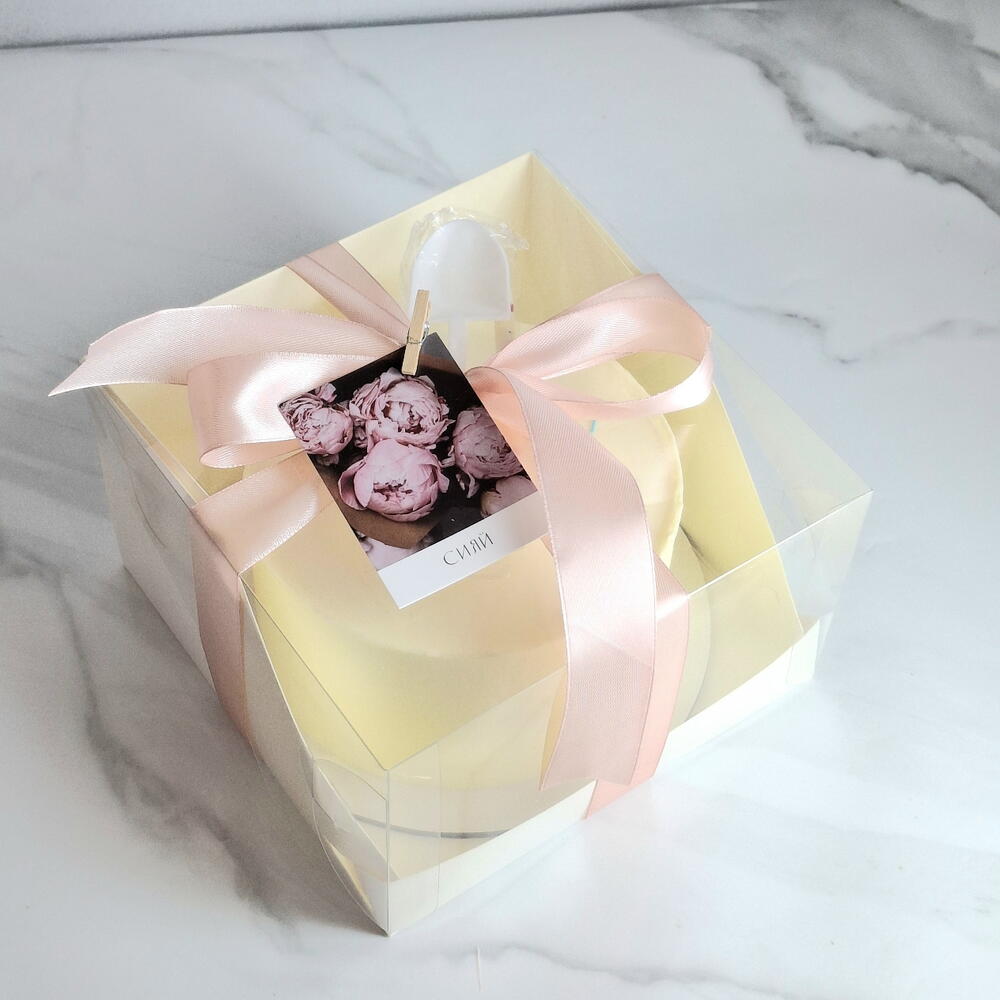 Бенто торт на день рождения " 18 мне уже" розовый