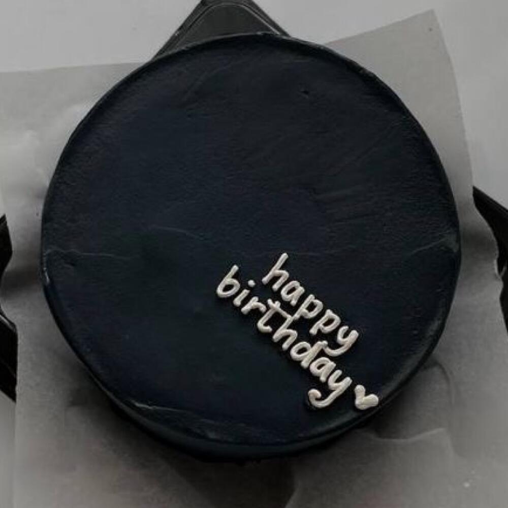 Бенто торт на день рождения черный