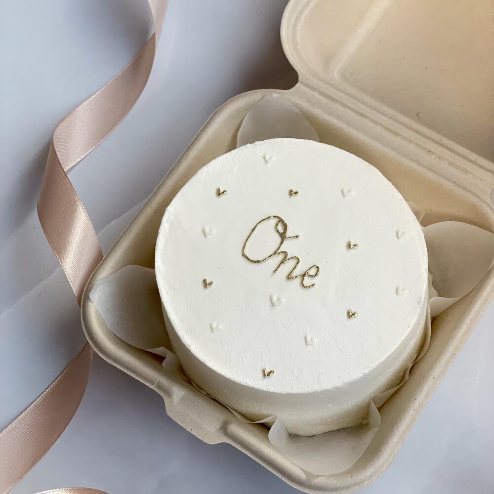 Бенто-торт на день рождения малышу, ребенку, дочке, сыну с надписью One