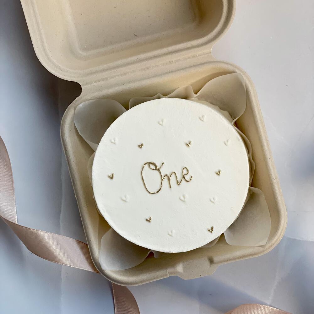 Бенто-торт на день рождения малышу, ребенку, дочке, сыну с надписью One