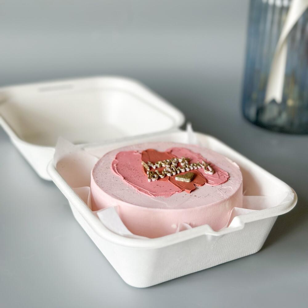 Бенто торт на день рождения с розовыми мазками Happy Birthday