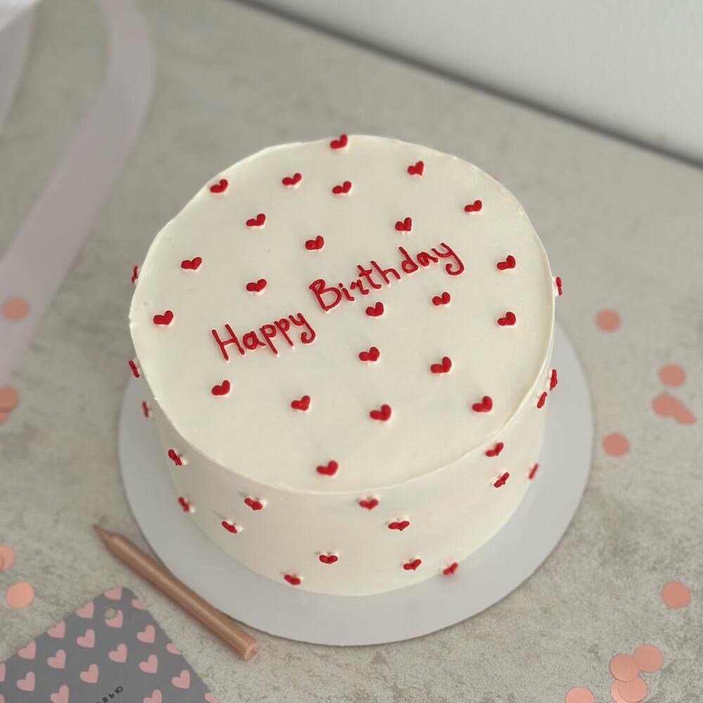 Бенто торт на день рождения с сердечками