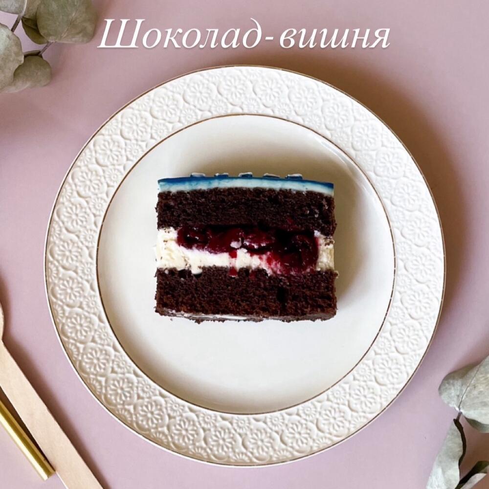 Бенто торт на новый год «Или ты хотела айфон?»